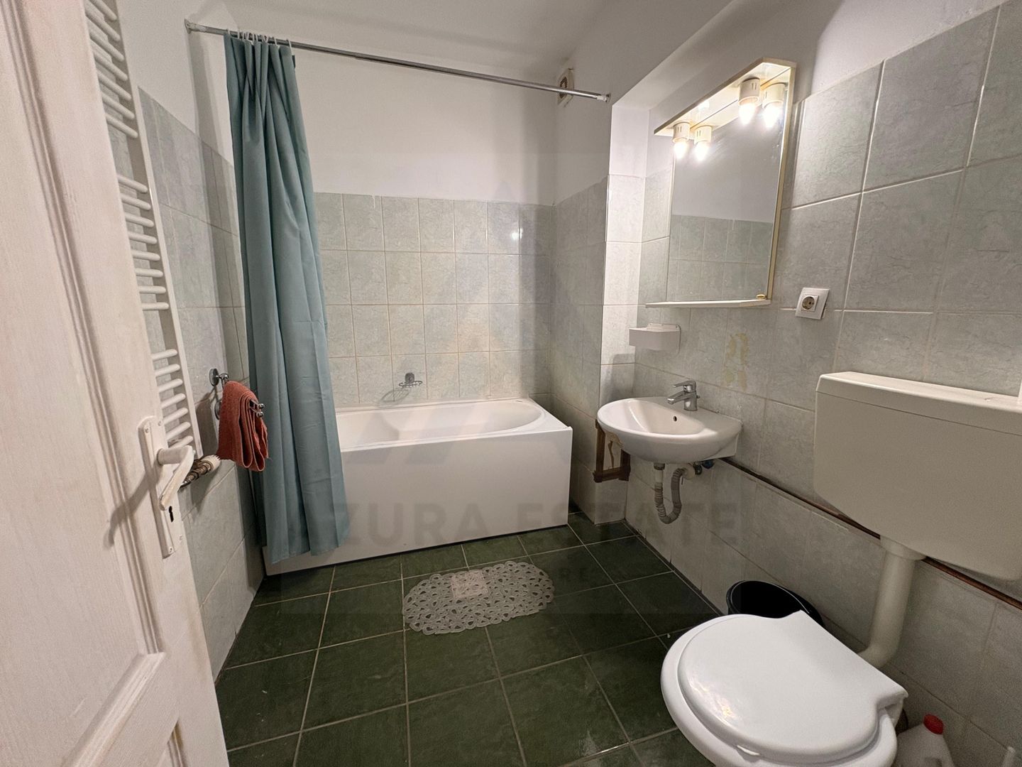 Apartament 2 camere 43 mp Etaj 3/6 cu lift in Opera Residence - Poză 10