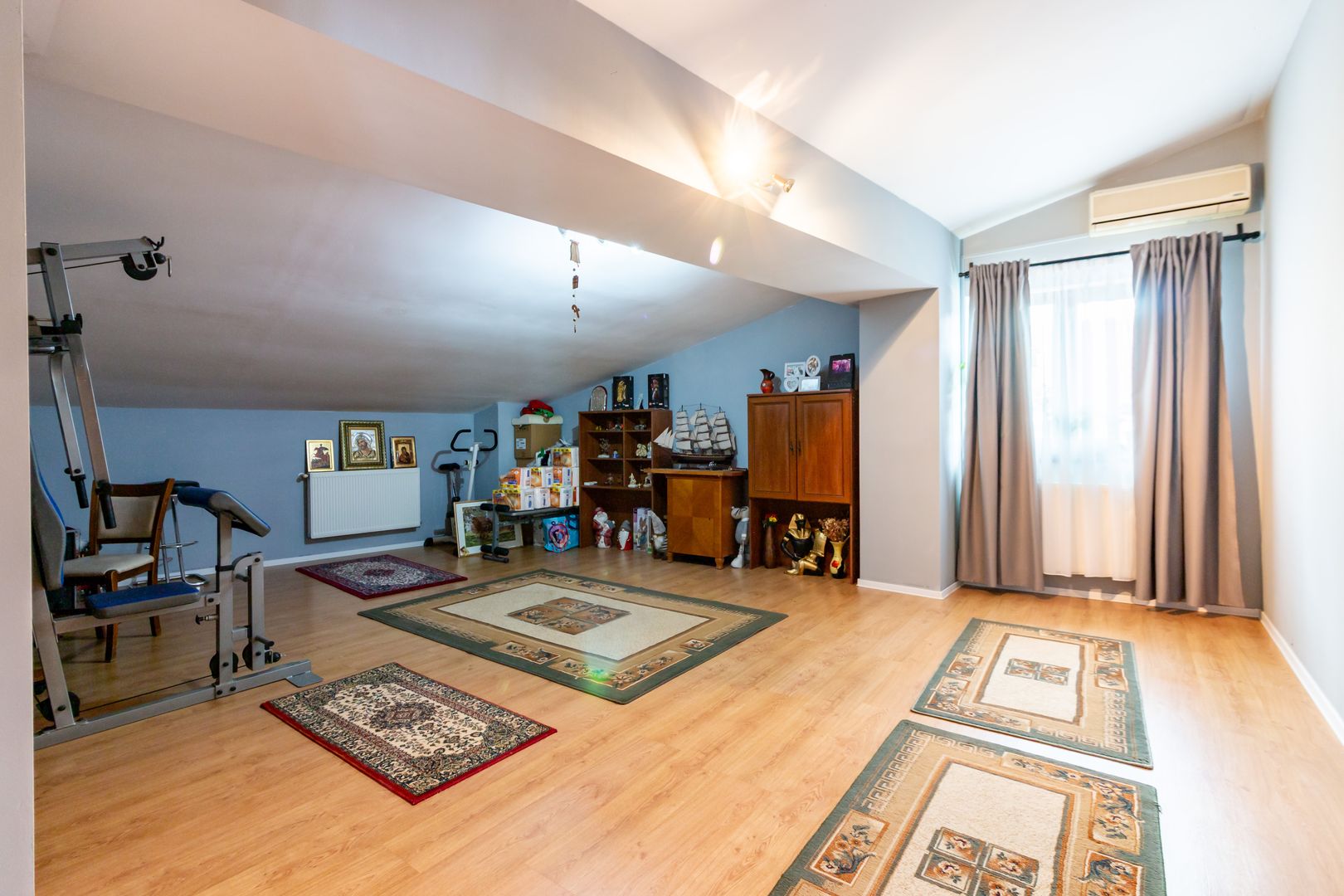 Vanzare Cladire P+1+M cu Spatiu Comercial + Rezidential, Apusului - Poză 13