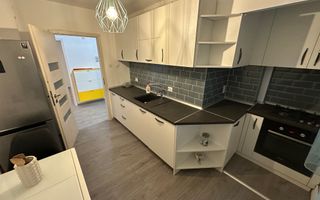 Apartament 3 camere  renovat in zona Lipovei - Poză 20