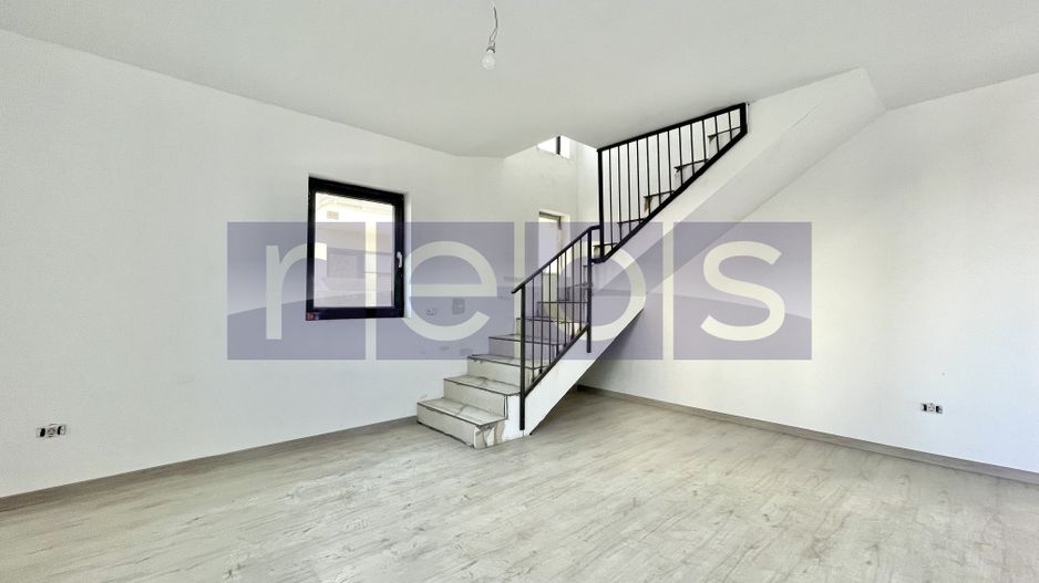 VANZARE VILA 5 CAMERE | DOMNESTI - Poză 2