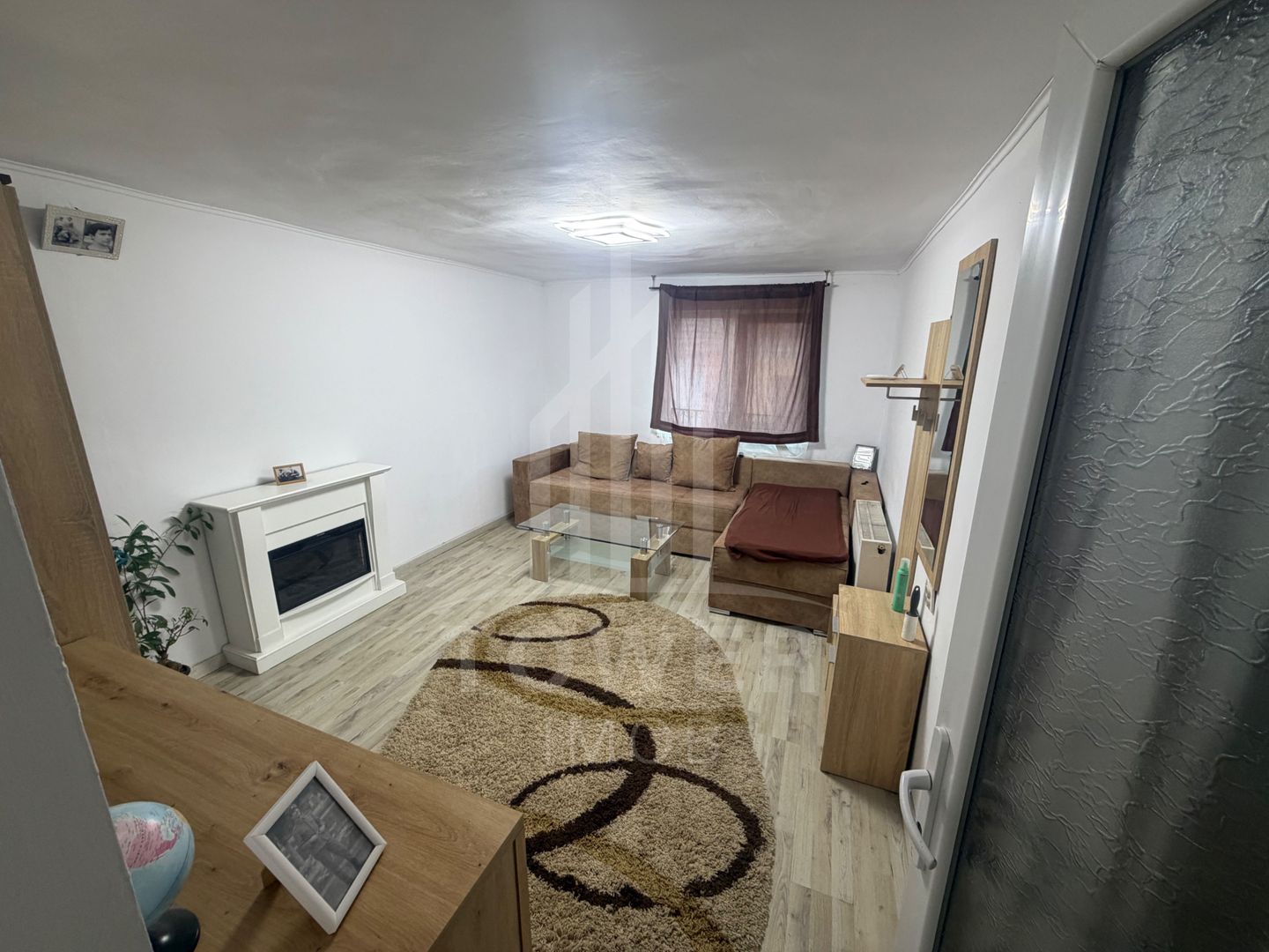 Garsonieră la casă de închiriat – Vasile Aaron / 3 Stejari | Utilități incluse - Poză 2