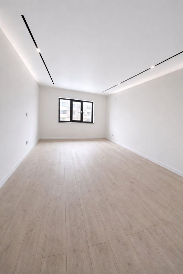 De vazare apartament cu 3 camere, Baia Comunala, 135.000 Euro - Poză 3