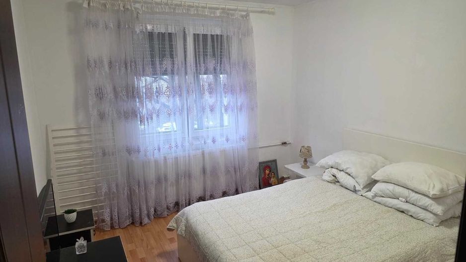 2 camere decomandat, etaj 3, mobilat, aproape metrou si Penny - Poză 1