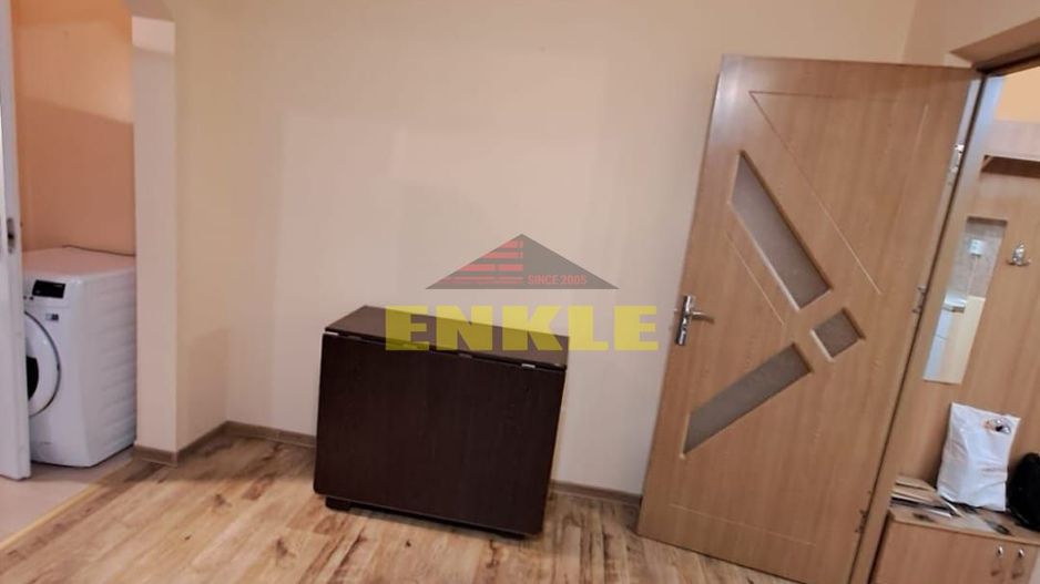 Vânzare apartament 2 camere  semidecomandat, Zona Școlii 7 - Poză 5