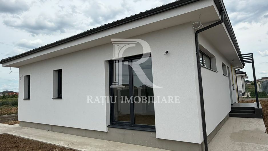 Casă modernă | Finisaje Premium| Terasă | Cihei - Poză 3