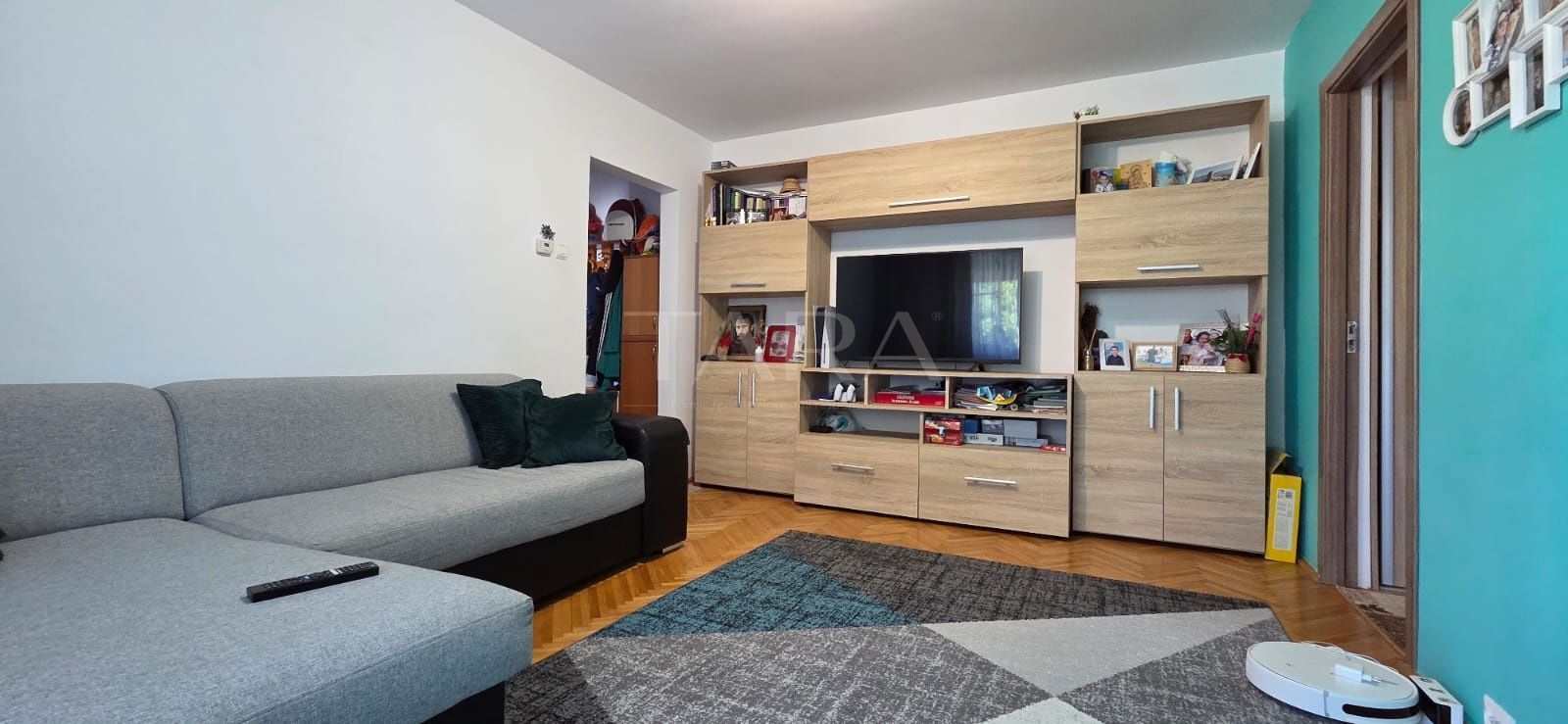 Apartament cu 3 camere confortabil în zona Mănăștur. - Poză 1