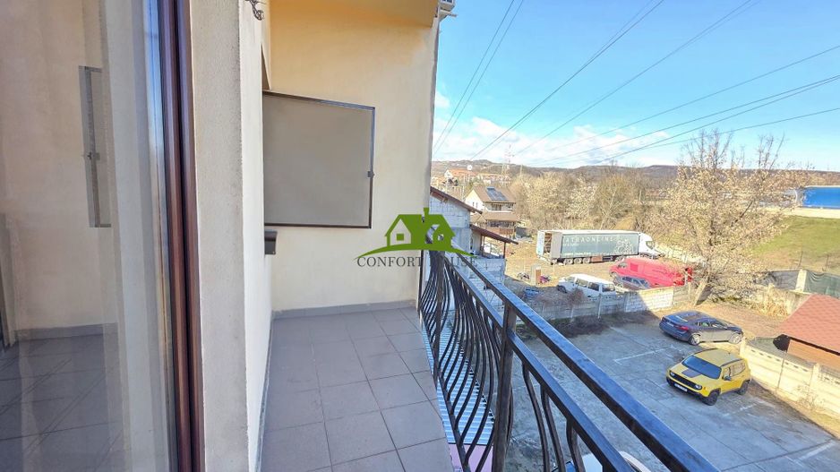 AP. 95mp la Et.2 cu 3 camere si 2 balcoane -complet utilat-zona Nord - Poză 19