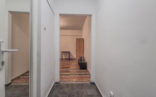 Garsonieră spațioasă de închiriat – Universitate | Str. Academiei - Poză 11