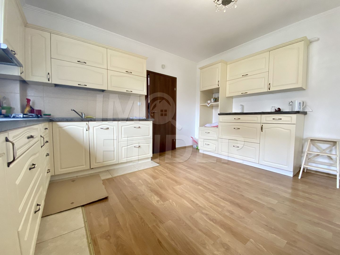 Casa individuală Buna Ziua, zona Grand Hotel Italia, teren 516 mp - Poză 10