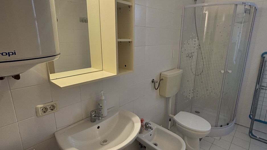 Apartament 1 cameră generos zona Complex - Poză 10