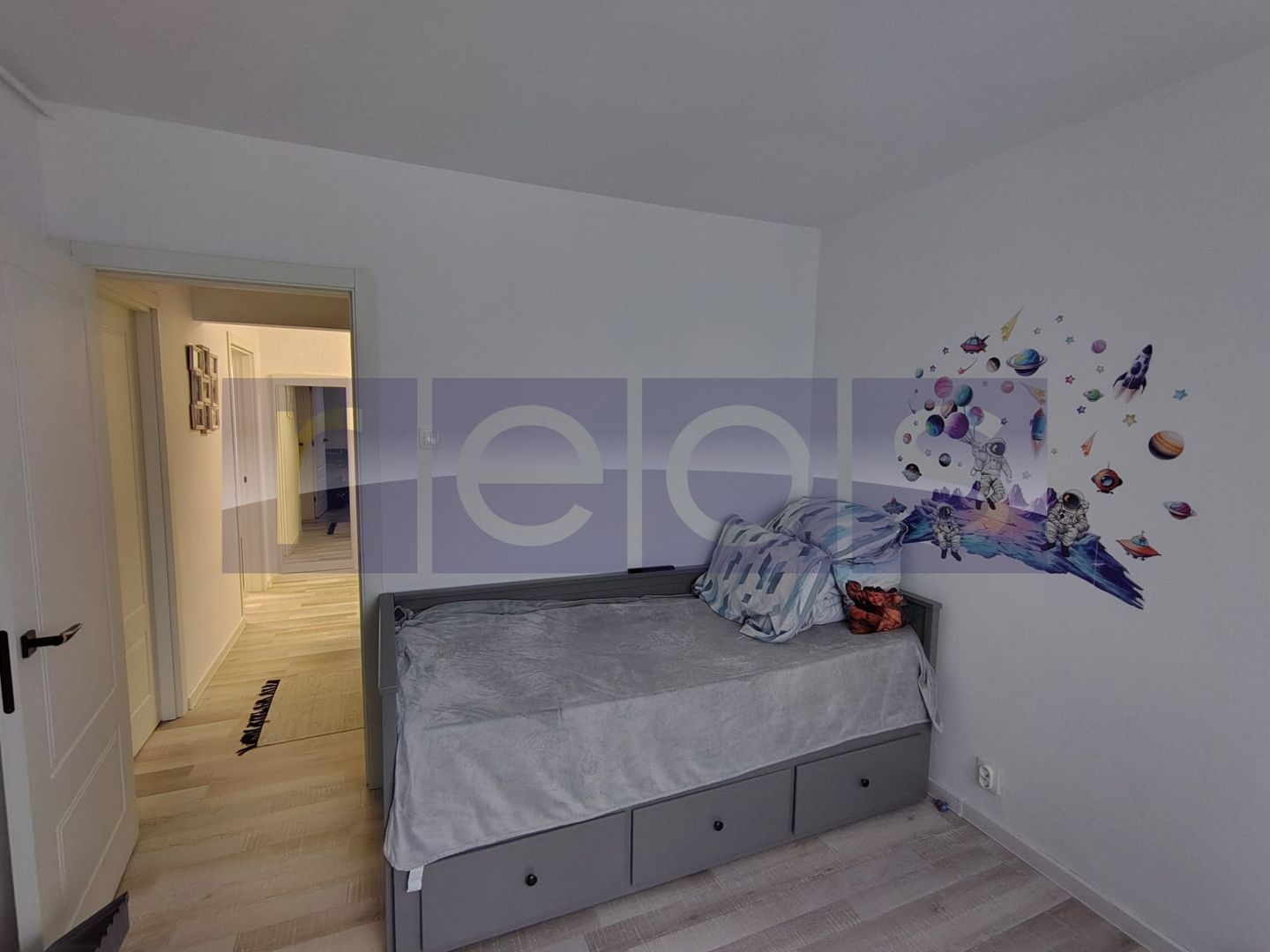 VANZARE 4 CAMERE I DECOMANDAT I METROU I VALEA OLTULUI, DRUMUL TABEREI - Poză 7