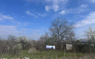 Teren intravilan de vânzare – Strada Șoimului - Poză 1