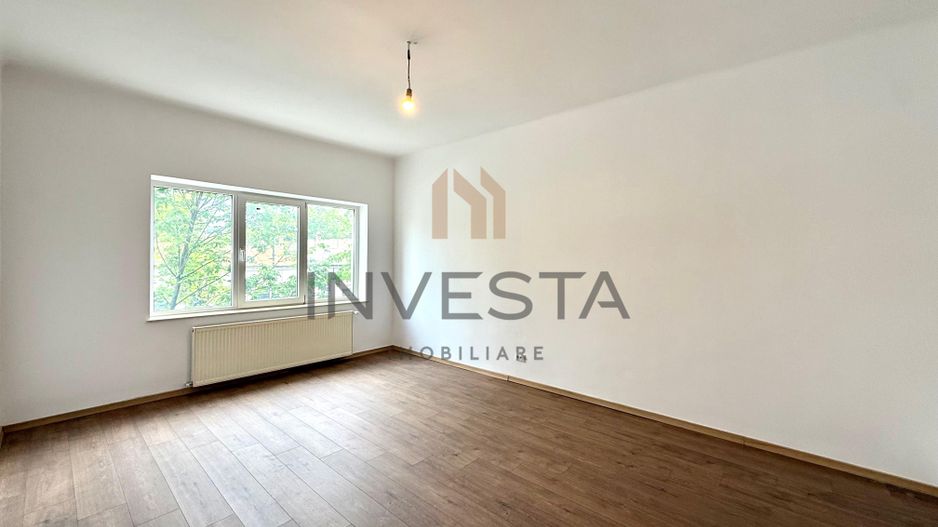 Apartament 3 camere decomandat, balcon si boxa - zona The Office! - Poză 1