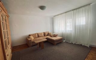 Apartament o cameră la 5 minute de Cetății - Poză 1