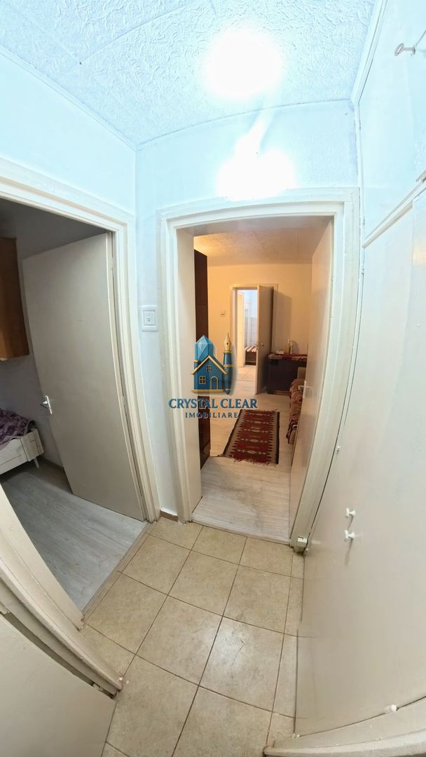 Apartament 2 camere, cartierul Aleea Carpați, zona Darina - Poză 9