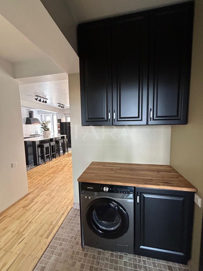 Apartament cu 3 camere, 94 mp, 2 balcoane, zona Diana. - Poză 3