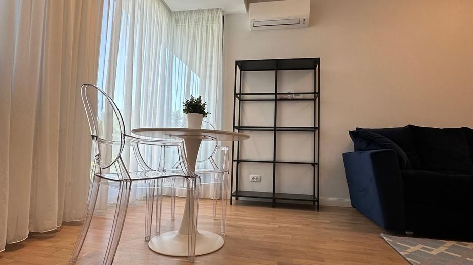 Apartament 2 camere de inchiriat Aviatiei Bloc Nou parcare - Poză 3