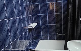 Apartament renovat cu 2 camere decomandat 50 mp etajul 2/8 Bd Mihai V - Poză 8