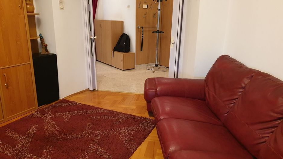 Crângași – Inchiriere apartament 3 camere decomandat, vedere la șosea - Poză 10