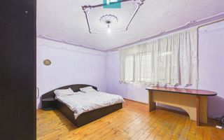 Casă P+M cu grădină generoasă în Ineu - Poză 5