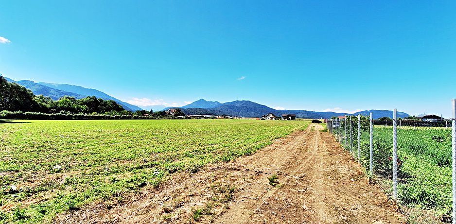 Sacele, teren intravilan 1386 mp, parau, priveliste superba, 45 euro/mp - Poză 10