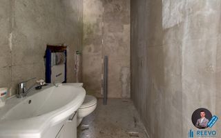 Casă de vânzare, centrală, pe str.  Oituz, Bacău - Poză 9