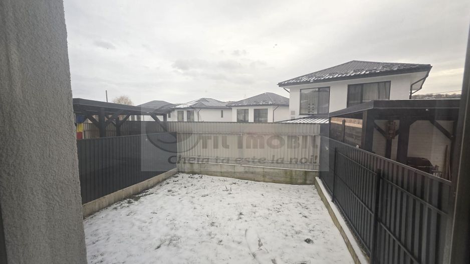 Apartament 4 camere dispus pe 2 niveluri - Poză 9