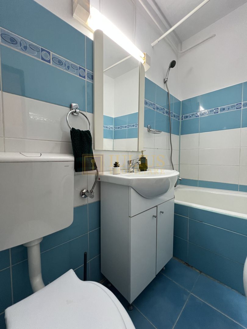 Garsoniera, 4 ap. pe nivel/etaj, conditii moderne. - Poză 11