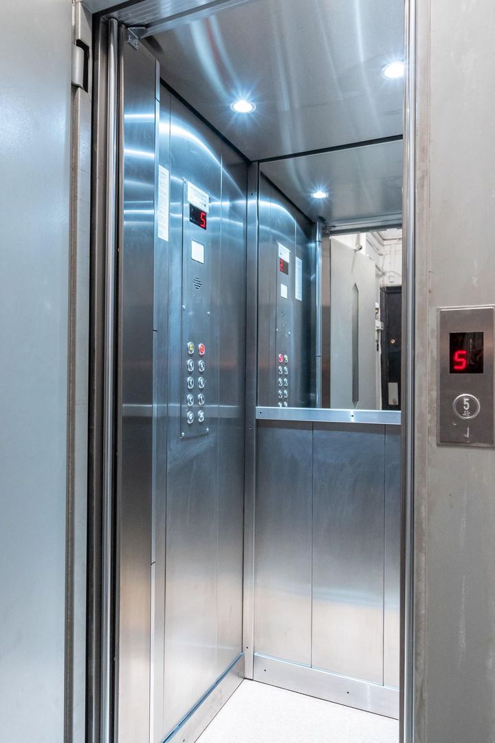 COMISION 0% Garsoniera dubla renovata lux, inchiriere imediata, metrou 7 minute - Poză 14