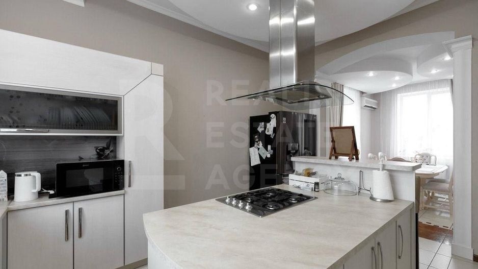 Vânzare, casă, 3 nivele + 6 ari, str. Grenoble, Botanica - Poză 7