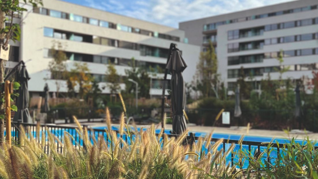 Apartament 3 camere - Poză 1