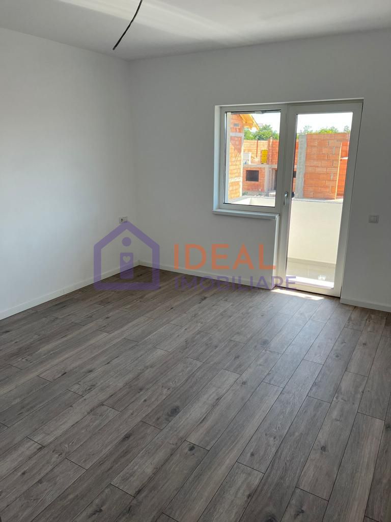 Duplex LA CHEIE cu 4 camere in Selimbar, zona Triajului - Poză 10