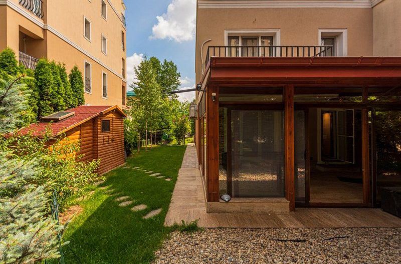 Vila 3 camere in Cosmopolis, mobilata si utilata - Poză 12