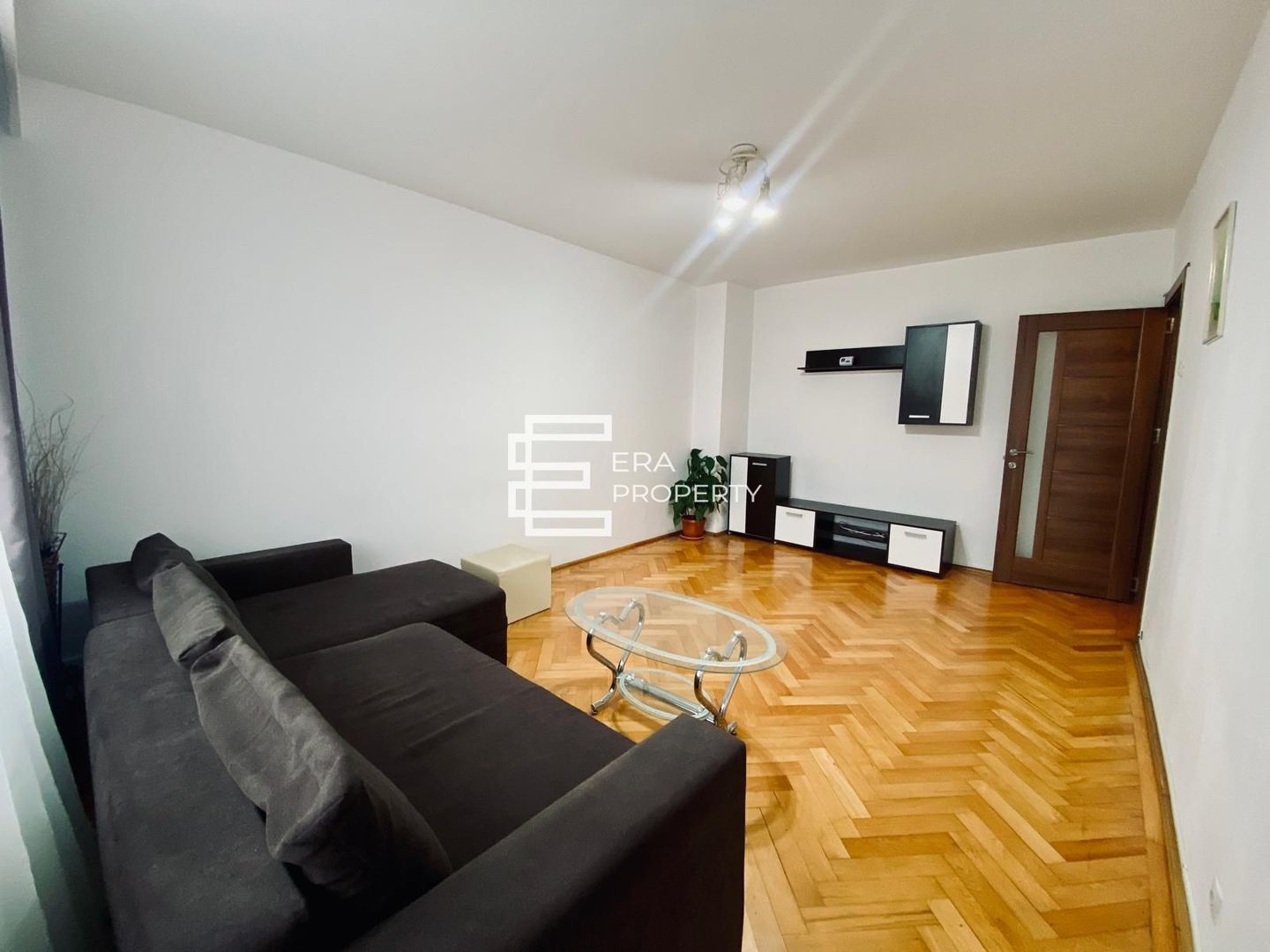 Apartament 3 camere de închiriat – etaj 2 – zona Terezian, Sibiu - Poză 2