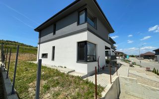 Casa individuala de vanzare intr-un complex nou din Corusu! - Poză 2