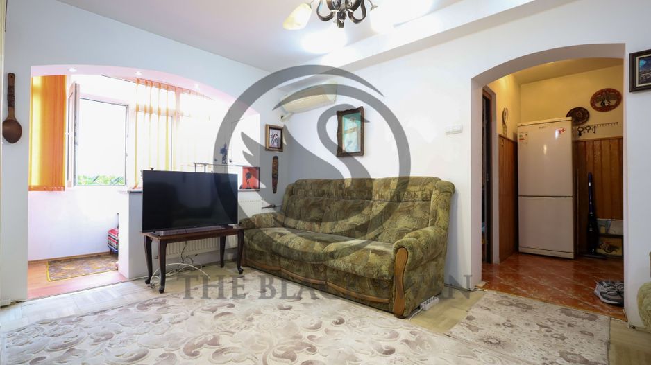 Apartament cu 2 camere de vanzare | Zona Democratiei - Ploiesti - Poză 1