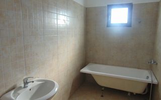 Spatii generoase cazare muncitori sau seniori- zona cu acces rapid - Poză 15