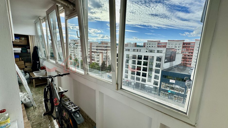 Apartament cu 3 camere, zona Big Belly / Platinia ! - Poză 11