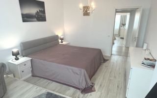 Apartament 3 camere de închiriat | Bulevardul Decebal | - Poză 2