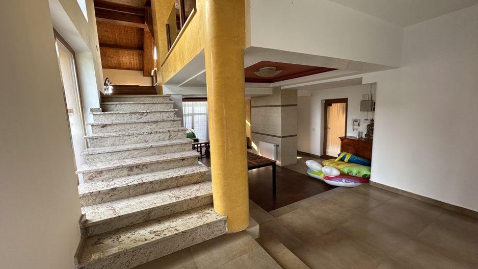 Proprietate cu piscina Dumbravita - Poză 51