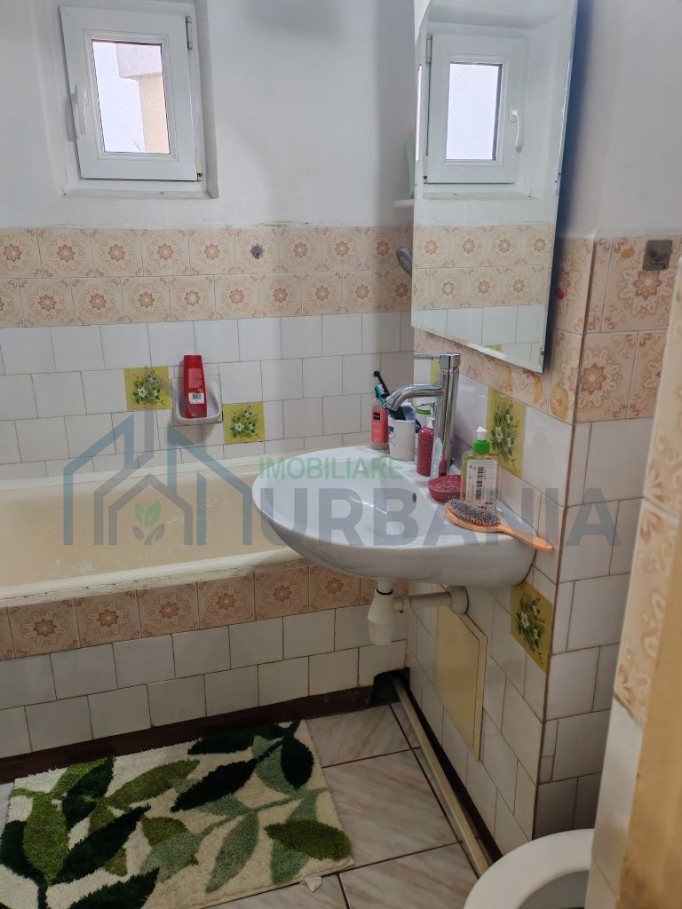 Închiriez  Apartament cu doua camere - Poză 4