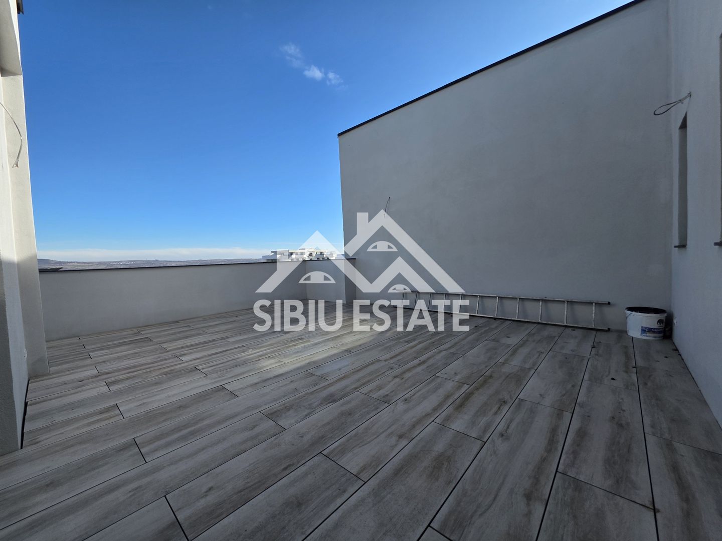 Penthouse de Lux 111mp, 27 terasa , FINISAT LA CHEIE,Selimbar, Sibiu - Poză 6