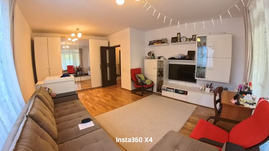 Casă de vânzare în Otopeni – 4 camere, 140 mp utili, central, ideal familii - Poză 8