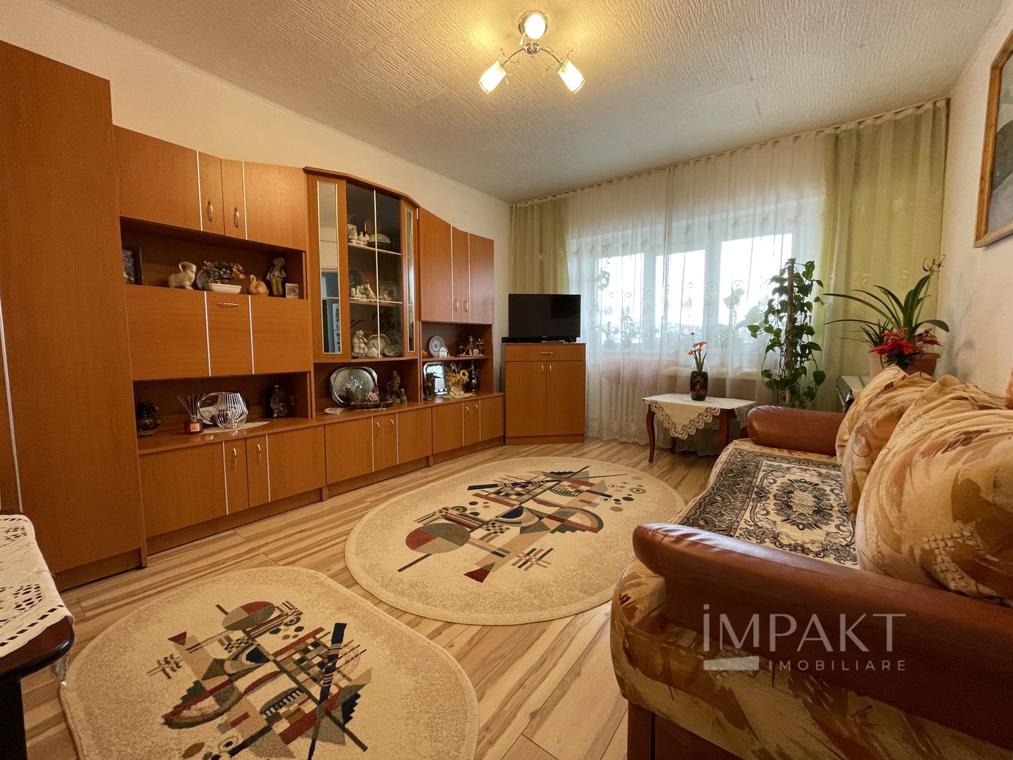 Apartament cu 3 camere in zona Zorilor! - Poză 1