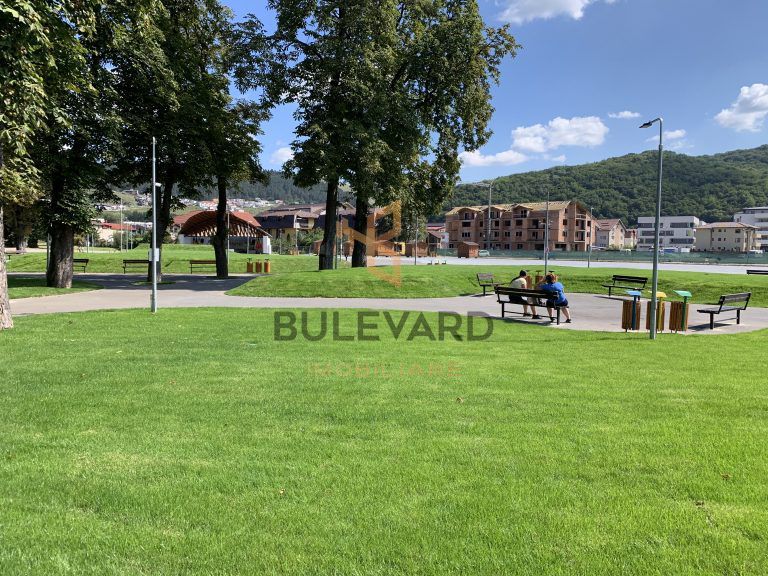 Apartament cu 3 camere+CF, zona strazii Tautiului! - Poză 1