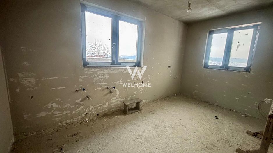 Casă individuală pe un nivel cu vedere panoramică spre munte - Poză 11