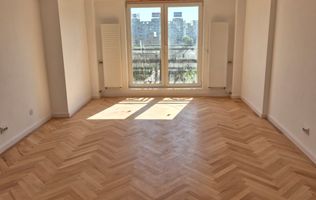 VANZARE 4 CAMERE DECOMANDAT -UNIRII - VEDERE FANTANI - 104mp