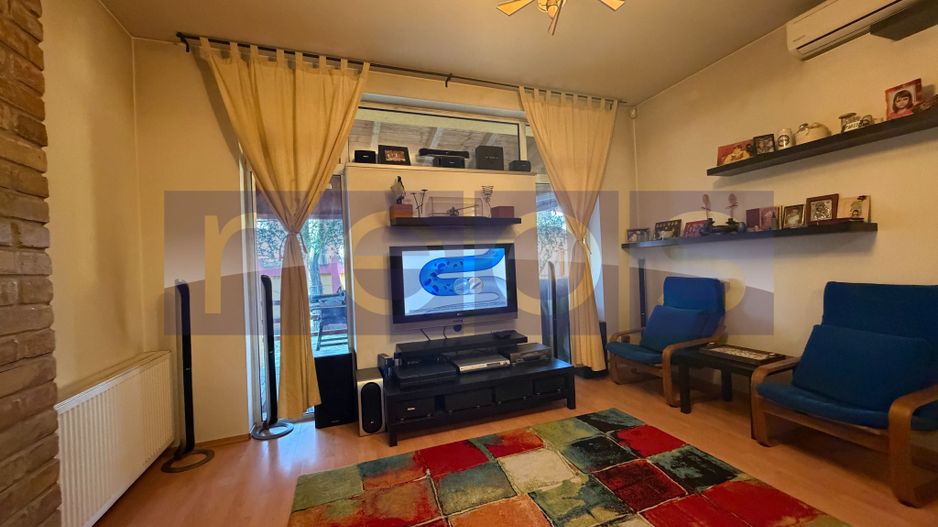 VANARE CASA | 150 MP LOCUIBILI | TEREN 400 MP | PANOURI FOTOVOLTAICE 8 KW | - Poză 1