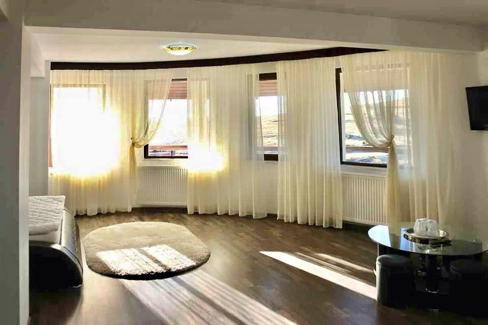 Oportunitate! Pensiune noua la baza partiei! - Poză 2