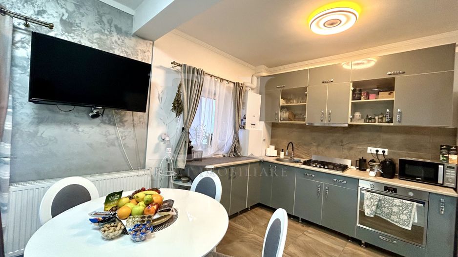 Apartament 2 camere de vanzare/ Zona Vivo / Cluj - Poză 3